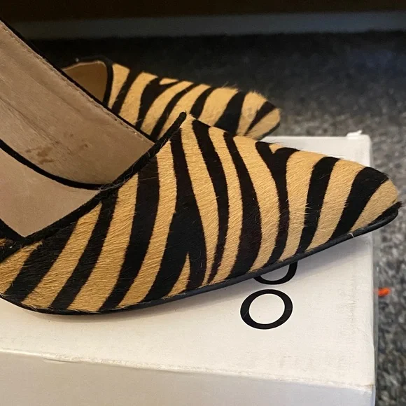 Zebra Print Calf Hair Heels - Picture 5 of 10